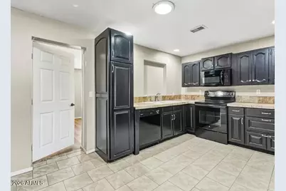 525 W 6th Drive, Mesa, AZ 85210 - Photo 4