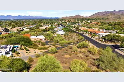 2260 E Mountain View Road #N/A, Phoenix, AZ 85028 - Photo 10