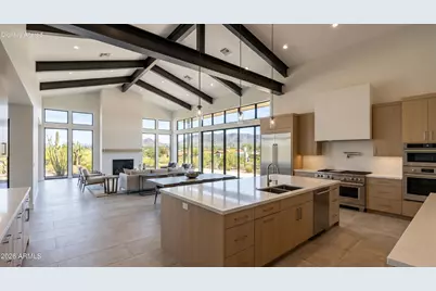 2260 E Mountain View Road #N/A, Phoenix, AZ 85028 - Photo 20