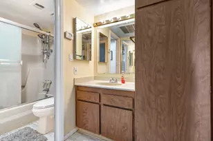 3033 E Devonshire Ave, Phoenix, AZ 85016 - Photo 16