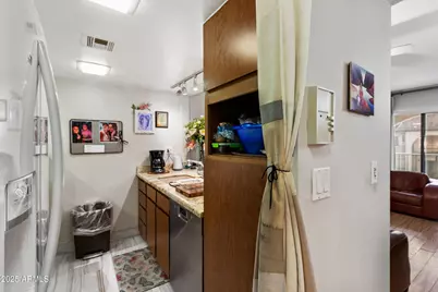 3033 E Devonshire Avenue #3003, Phoenix, AZ 85016 - Photo 6