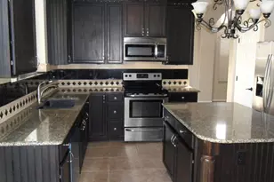 9008 W Quail Ave, Peoria, AZ 85382 - Photo 6