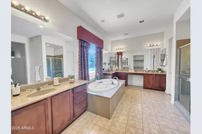 5634 N 82nd Avenue, Glendale, AZ 85303 - Photo 12
