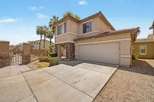 5201 W Shaw Butte Dr, Glendale, AZ 85304 - Photo 4