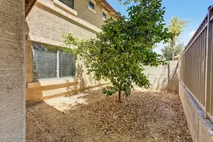 5201 W Shaw Butte Dr, Glendale, AZ 85304 - Photo 34