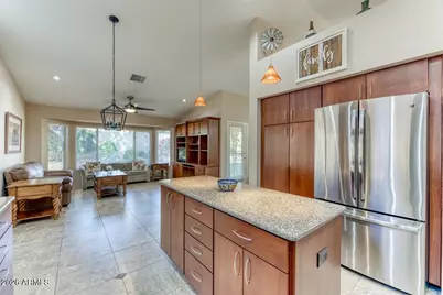 8468 W Rockwood Drive, Peoria, AZ 85382 - Photo 10