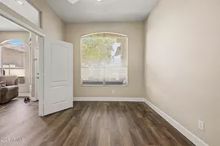 6526 W Oraibi Dr, Glendale, AZ 85308 - Photo 10