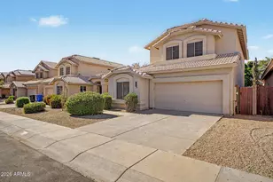 1944 E Fellars Dr, Phoenix, AZ 85022 - Photo 18