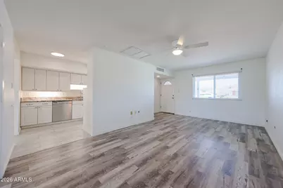 12411 N Augusta Drive, Sun City, AZ 85351 - Photo 8