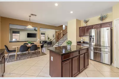 2293 S 161st Avenue, Goodyear, AZ 85338 - Photo 6