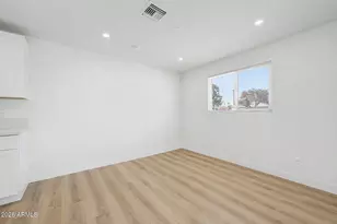 1926 W San Miguel Ave, Phoenix, AZ 85015 - Photo 12