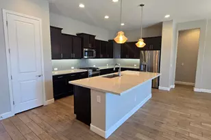 5605 N 189th Dr, Litchfield Park, AZ 85340 - Photo 12