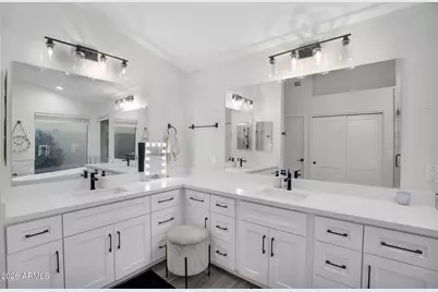 9410 E Topeka Drive, Scottsdale, AZ 85255 - Photo 12