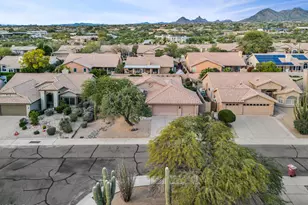 9410 E Topeka Dr, Scottsdale, AZ 85255 - Photo 22