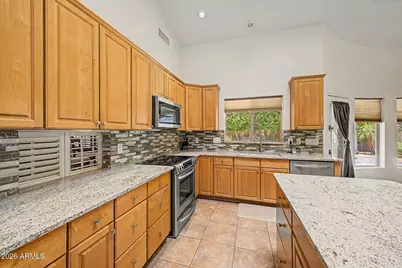 1934 E Everett Drive, Phoenix, AZ 85022 - Photo 16