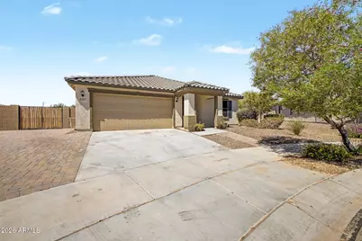 17207 W Pinnacle Vista Drive, Surprise, AZ 85387 - Photo 1