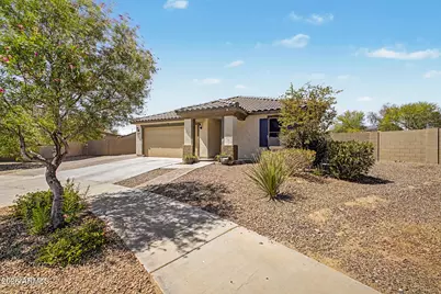 17207 W Pinnacle Vista Drive, Surprise, AZ 85387 - Photo 2