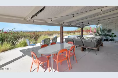 5526 N Camelback Canyon Drive, Phoenix, AZ 85018 - Photo 18