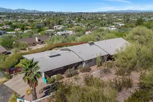 5526 N Camelback Canyon Dr, Phoenix, AZ 85018 - Photo 26