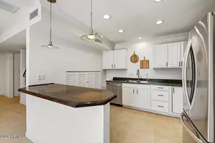 8550 E Indian School Rd, Scottsdale, AZ 85251 - Photo 8