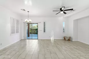 7527 S 13th Pl, Phoenix, AZ 85042 - Photo 8