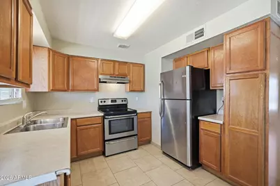 7227 W San Miguel Avenue, Glendale, AZ 85303 - Photo 8