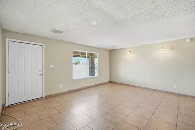 7227 W San Miguel Avenue, Glendale, AZ 85303 - Photo 2