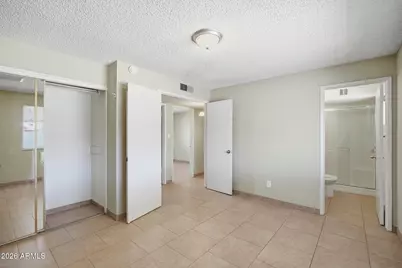 7227 W San Miguel Avenue, Glendale, AZ 85303 - Photo 18