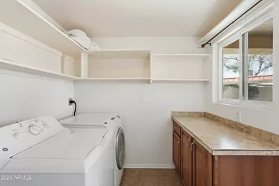 5654 W Mountain View Road, Glendale, AZ 85302 - Photo 28