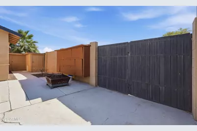 5654 W Mountain View Road, Glendale, AZ 85302 - Photo 30