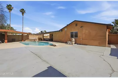 5654 W Mountain View Road, Glendale, AZ 85302 - Photo 34
