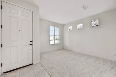 8961 W San Juan Avenue, Glendale, AZ 85305 - Photo 4