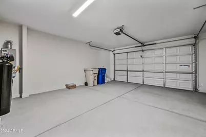 8961 W San Juan Avenue, Glendale, AZ 85305 - Photo 14