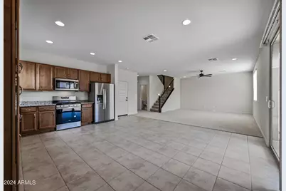 8961 W San Juan Avenue, Glendale, AZ 85305 - Photo 12