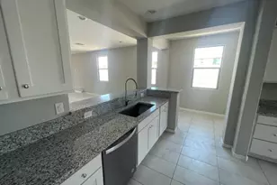 8746 W San Juan Ave, Glendale, AZ 85305 - Photo 6