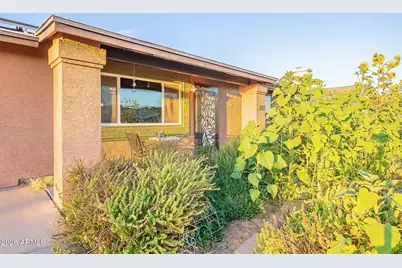 1022 W Apollo Avenue, Tempe, AZ 85283 - Photo 2