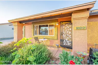 1022 W Apollo Avenue, Tempe, AZ 85283 - Photo 1