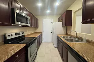 4766 W Caron St, Glendale, AZ 85302 - Photo 2