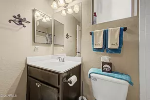 102 W Morrow Dr, Phoenix, AZ 85027 - Photo 16