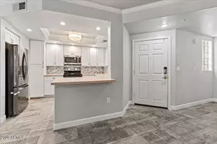 10101 N Arabian Trail, Scottsdale, AZ 85258 - Photo 2
