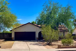 3901 W Sweetwater Ave, Phoenix, AZ 85029 - Photo 1