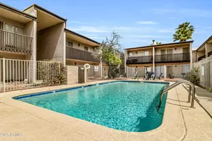 1828 W Tuckey Ln, Phoenix, AZ 85015 - Photo 20