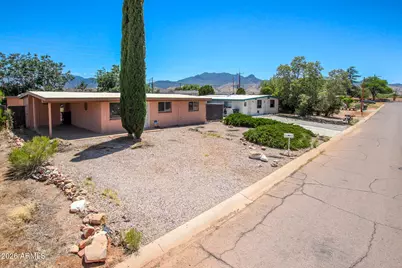 264 W Busby Drive, Sierra Vista, AZ 85635 - Photo 4