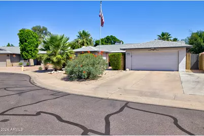 2718 W Meseto Circle, Mesa, AZ 85202 - Photo 2