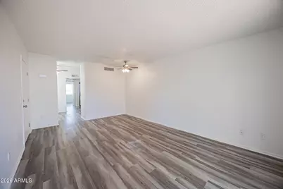 2826 E Monte Cristo Avenue #203, Phoenix, AZ 85032 - Photo 6