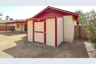 19621 N 3rd Drive, Phoenix, AZ 85027 - Photo 38