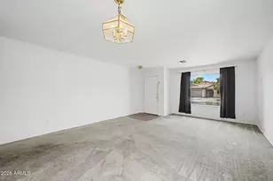 6637 S 18th Dr, Phoenix, AZ 85041 - Photo 6
