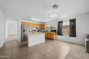 6637 S 18th Dr, Phoenix, AZ 85041 - Photo 10