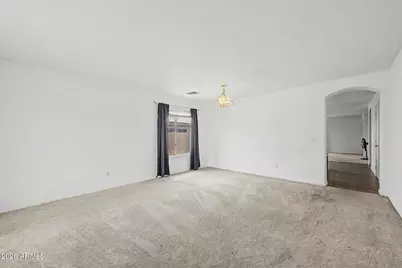 6637 S 18th Drive, Phoenix, AZ 85041 - Photo 4
