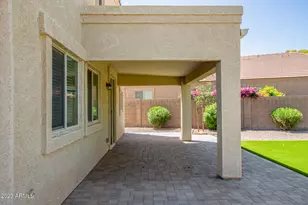 17186 W Lisbon Ln, Surprise, AZ 85388 - Photo 34